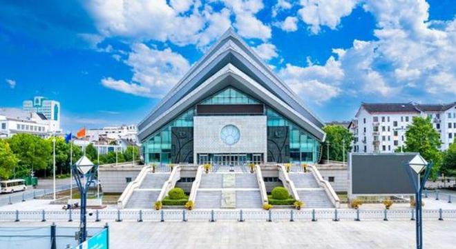 推荐4所二本大学毕业生就业率超高！瓦力棋牌游戏高考420-480分(图2)